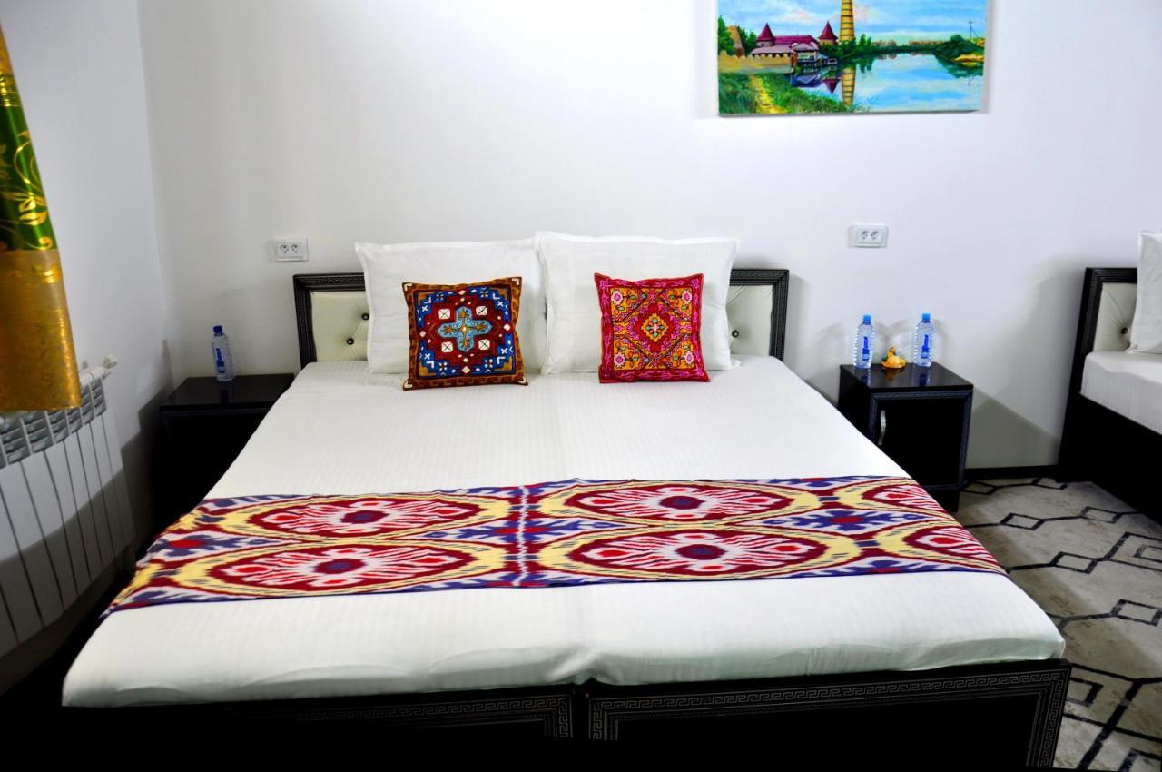 Khiva Tosh Darvoza & Trip Service Zewnętrze zdjęcie