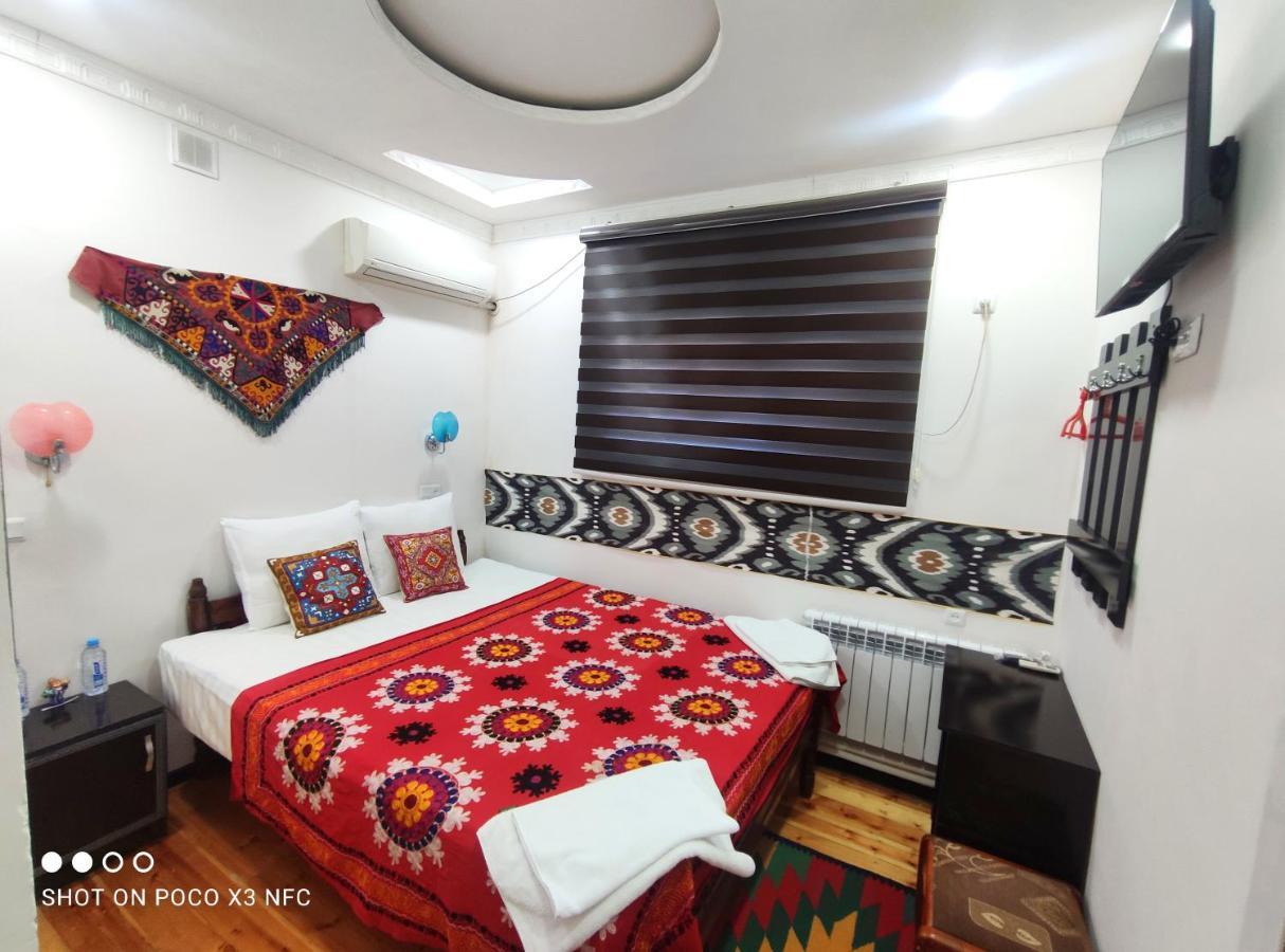 Khiva Tosh Darvoza & Trip Service Zewnętrze zdjęcie