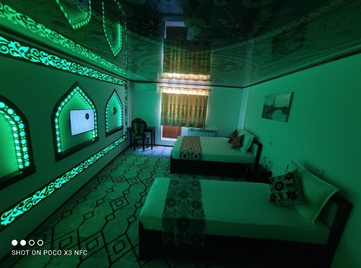 Khiva Tosh Darvoza & Trip Service Zewnętrze zdjęcie