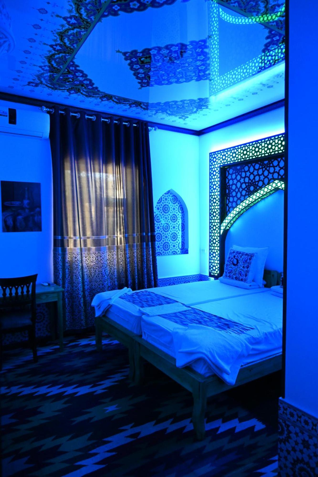 Khiva Tosh Darvoza & Trip Service Zewnętrze zdjęcie