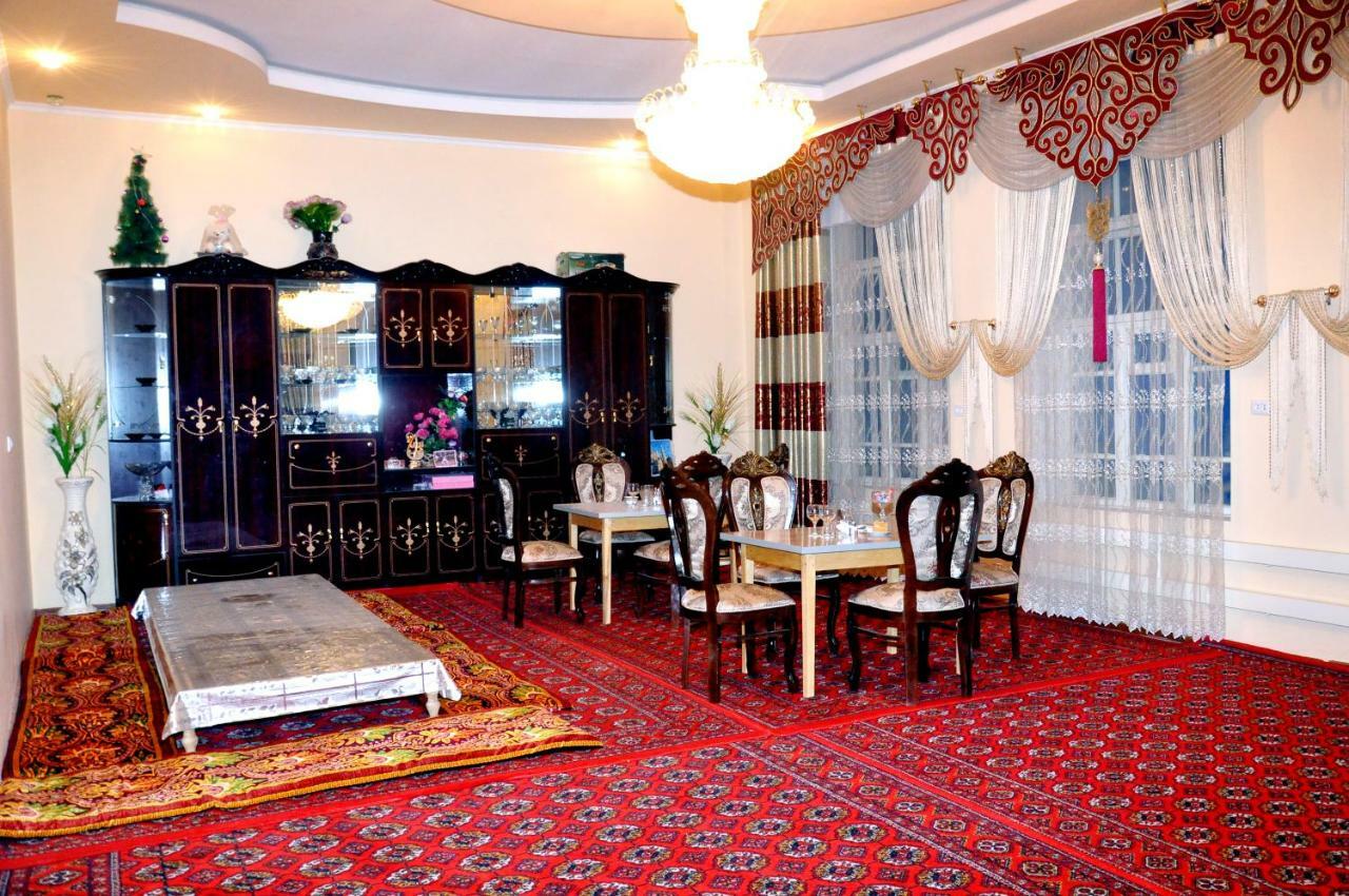 Khiva Tosh Darvoza & Trip Service Zewnętrze zdjęcie