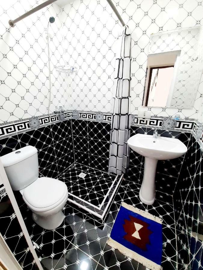 Khiva Tosh Darvoza & Trip Service Zewnętrze zdjęcie